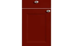 Klassische Inselküche