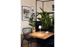 LED Akku-Tischleuchte