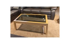 Moderner Couchtisch