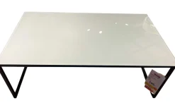 Moderner Couchtisch