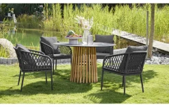 Moderner Gartentisch