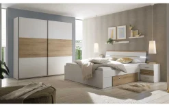 Moderner Schwebetürschrank