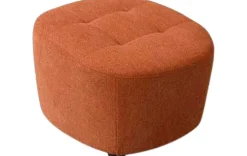 Moderner Sessel mit Hocker