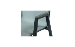 Moderner Stapelstuhl