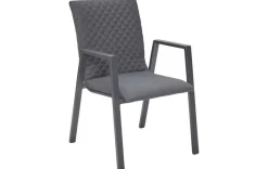 Moderner Stapelstuhl